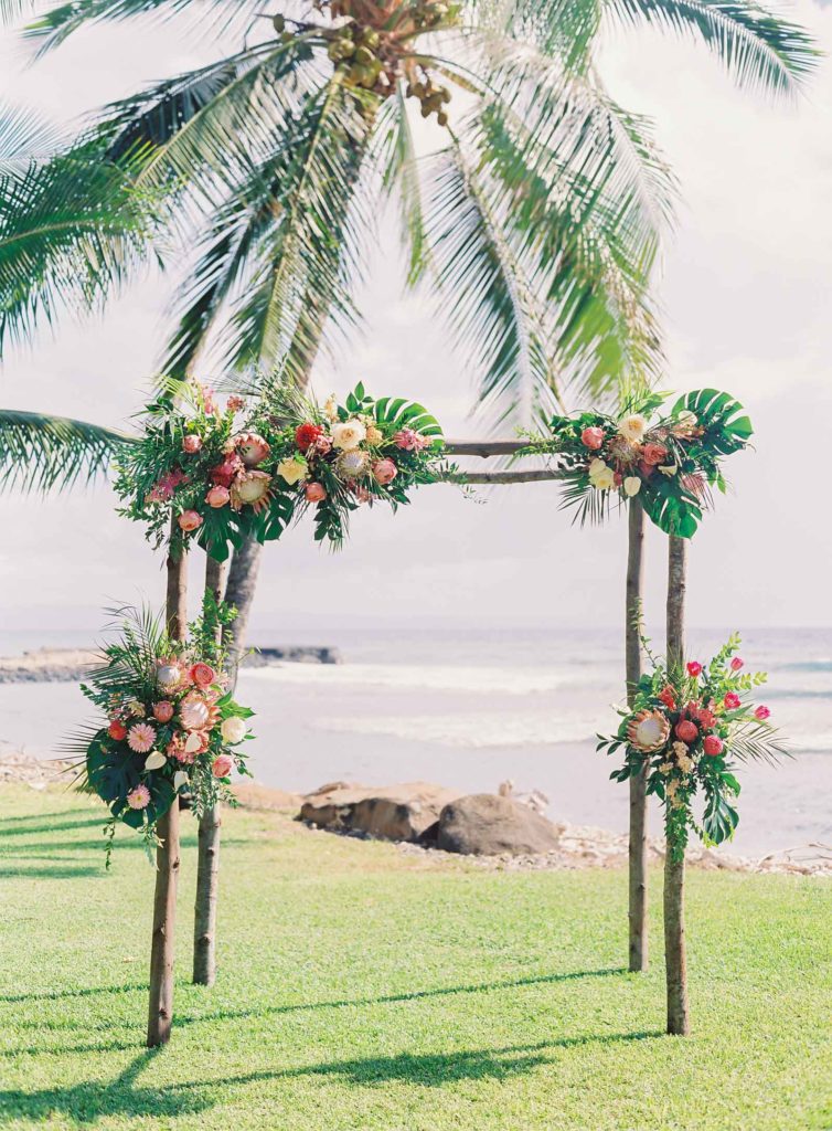 floral-wedding-arch