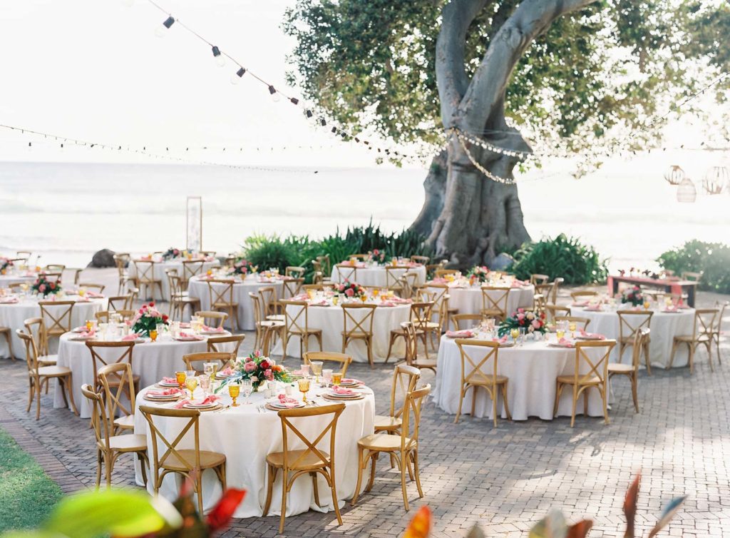 wedding-reception-set-up-hawaii