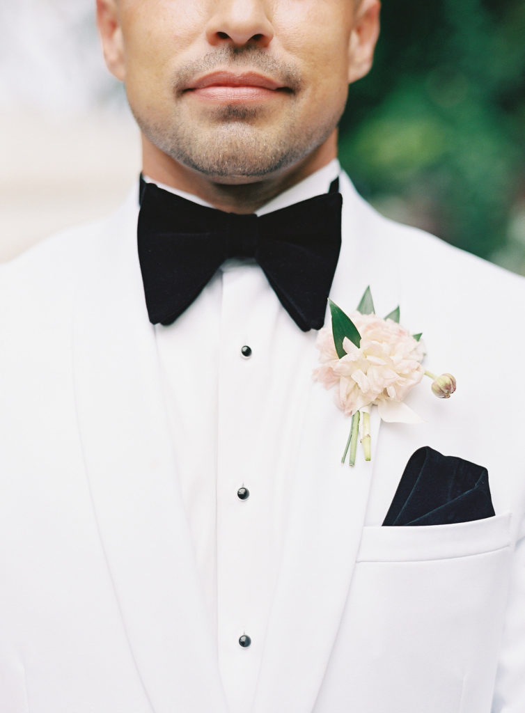 how-to-pick-your-wedding-tux