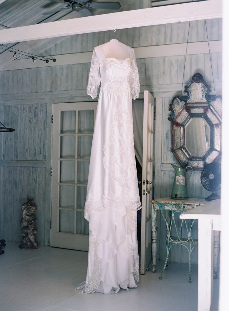 bridal-gown-maui