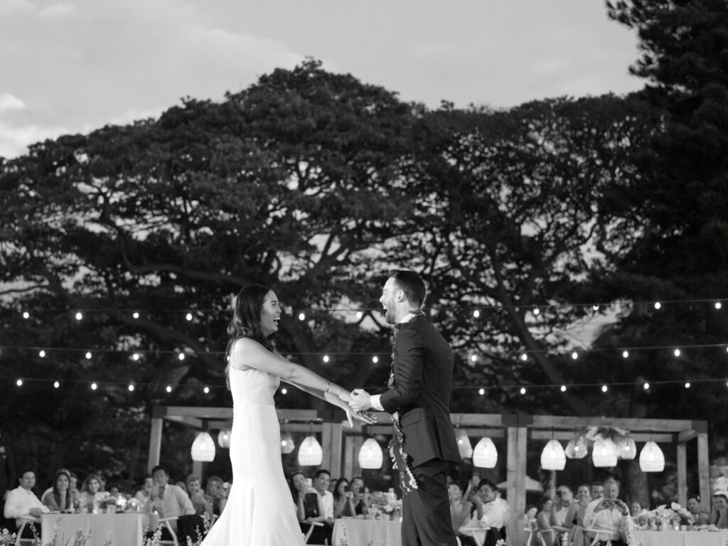 first-dance-at-maui-wedding