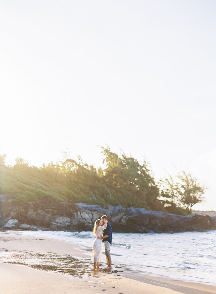 maui-engagement-photos