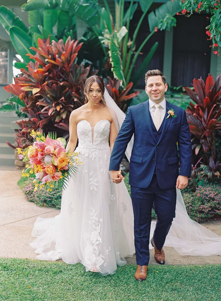 first-look-bride-and-groom-maui