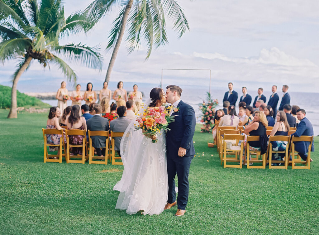 oceanfront-maui-wedding-ceremony