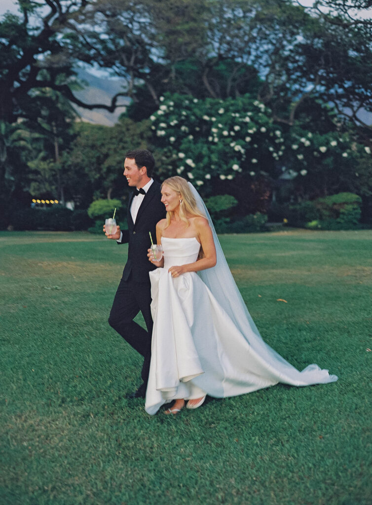 bride-and-groom-photos-maui