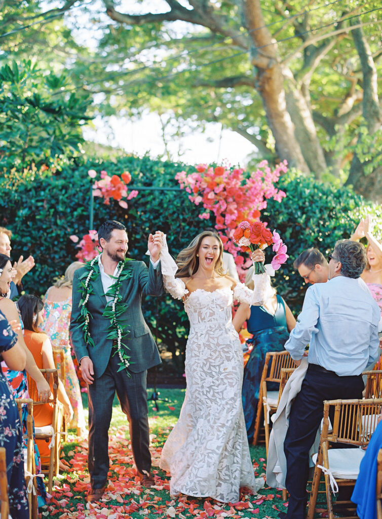 backyard-maui-wedding