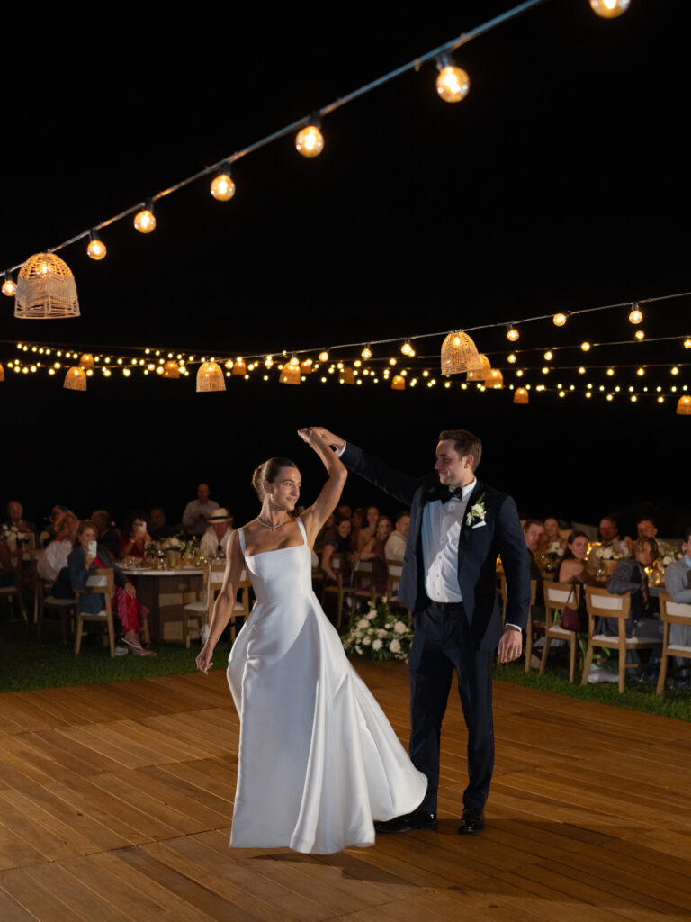 first-dance-maui-wedding-at-olowalu